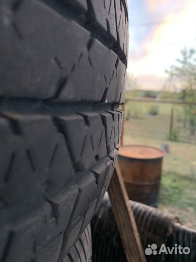 Bridgestone Dueler H/T 684II 265/60 R18