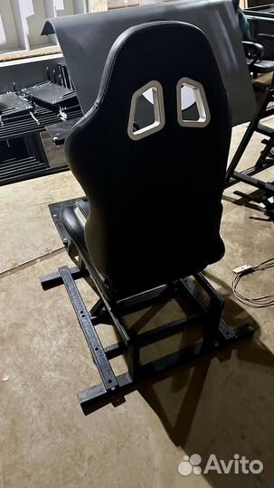 Кокпит для симрейсинга