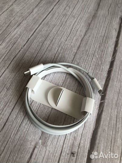 Зарядка для iPhone (блоки, кабеля)