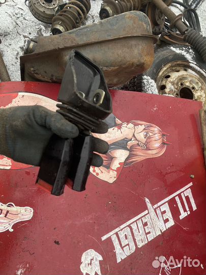 Замки передних ремней 2108 2109 21099