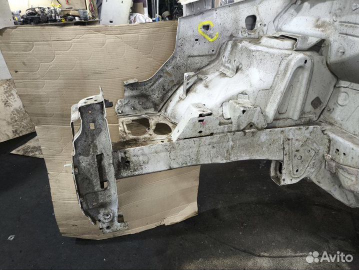 Крыло заднее правое Citroen Berlingo фургон (B9)