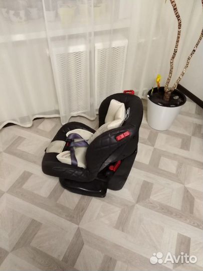 Детское кресло