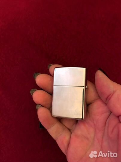 Зажигалка бензиновая zippo