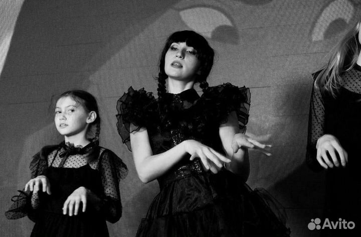 Анимация квест Венсдей аддамс Wednesday Уэнздей