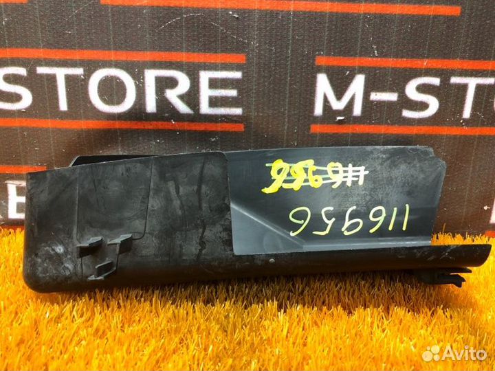 Воздуховод радиатора передний правый Bmw X5 E53