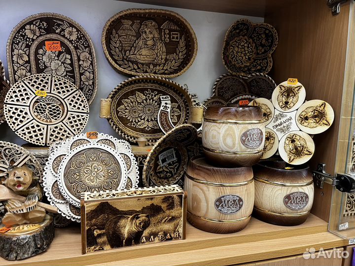 Сувениры из бересты. Шкатулки, хлебницы, тарелки