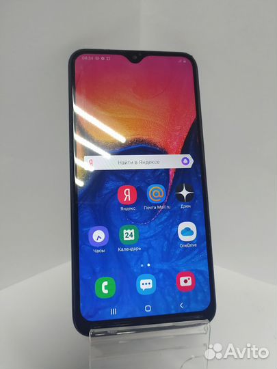 Samsung Galaxy A10, 2/32 ГБ