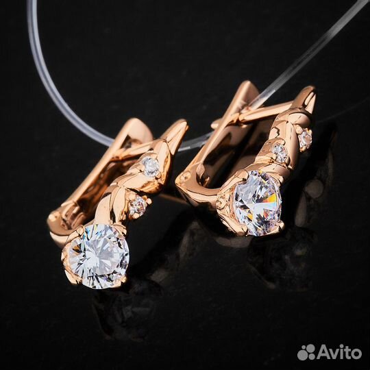 Серьги из красного золота с фианитами