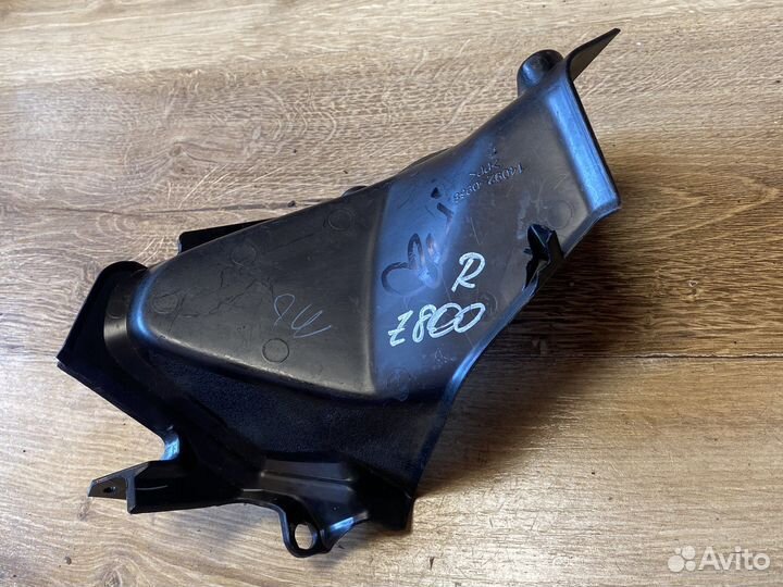 Kawasaki z 800 крышка обтекателя правая 2013+