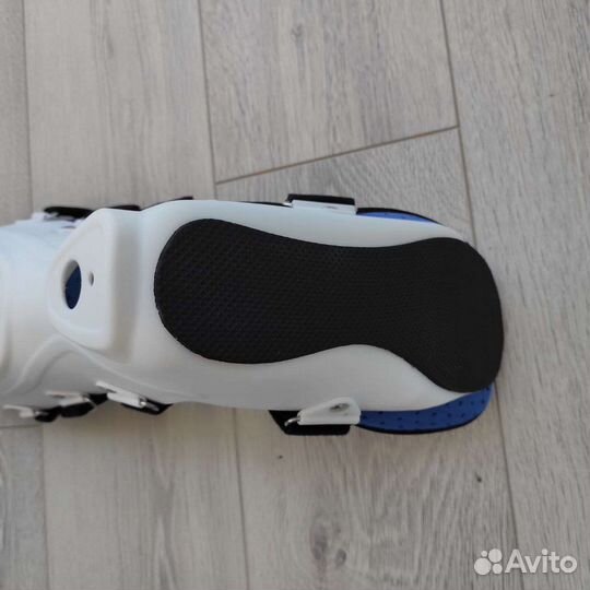 Ортез на голеностопный сустав. Фиксатор стопы