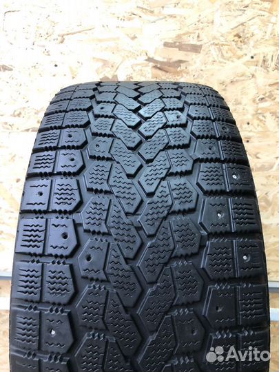 Yokohama Ice Guard F700S 245/45 R17