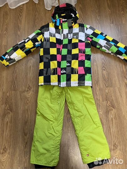 Горнолыжный костюм