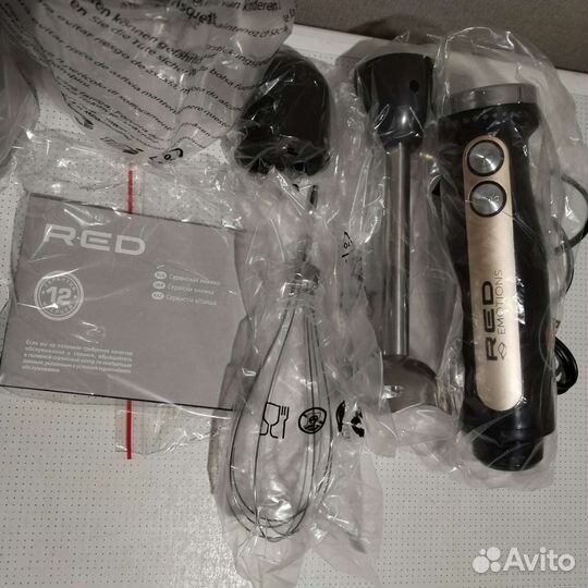 Блендер Red Emotions RHB-290 новый