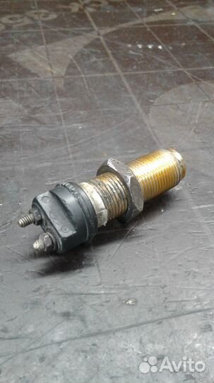 Датчик оборотов двигателя Thermo kind (carrier )