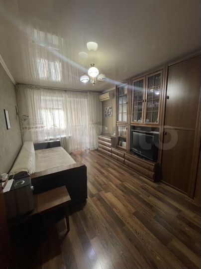 3-к. квартира, 56 м², 4/4 эт.