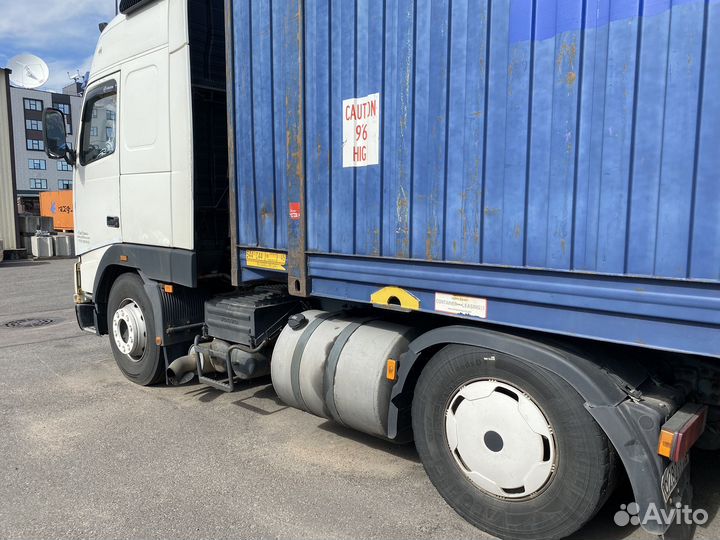 Volvo FH 420 с полуприцепом, 2000