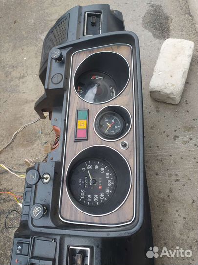 Торпеда панель приборов газ 2410 Волга СССР