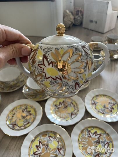 Предмеьы из Сервиза золотые ромашки лфз