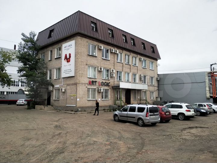 Офисное здание, 840 м²