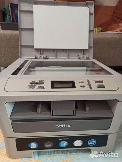 Принтер лазерный мфу brother 7057