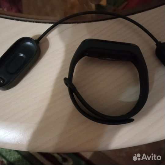 Фитнес браслет xiaomi