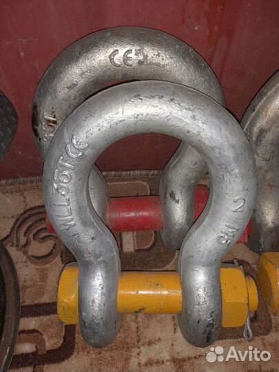 Продам шаклы скобы для буксировки
