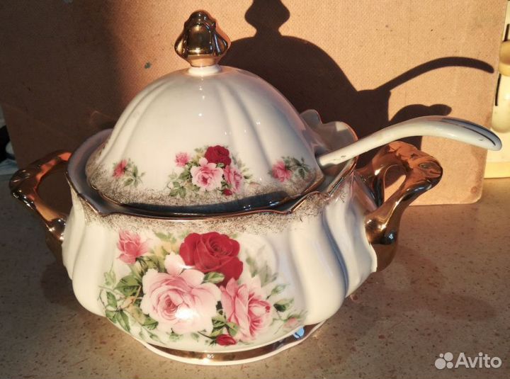 Немецкий фарфоровый сервиз с розами