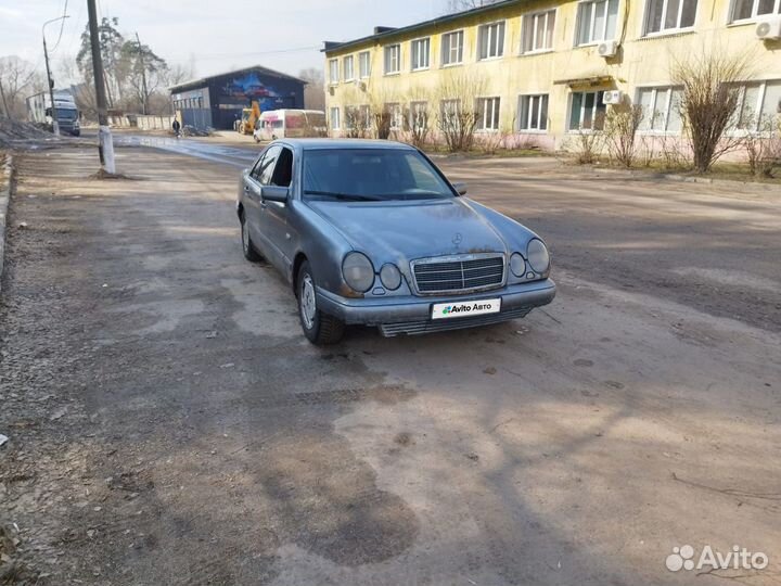 Mercedes-Benz E-класс 2.0 AT, 1999, 400 000 км