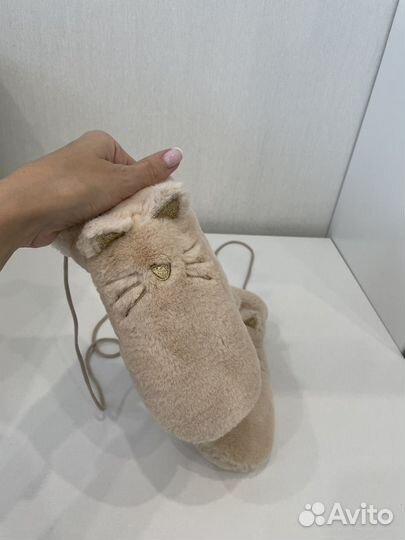 Варежки детские с ушками