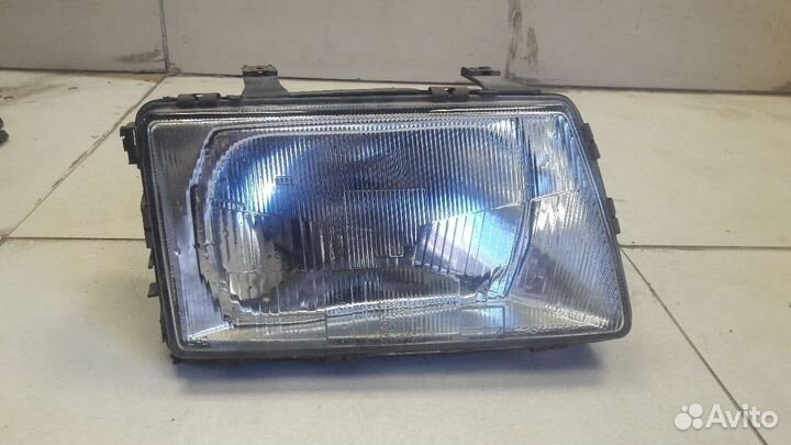 Фара правая Audi 100, Audi 200