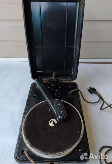 Патефон электропатефон 1955 г завод 615