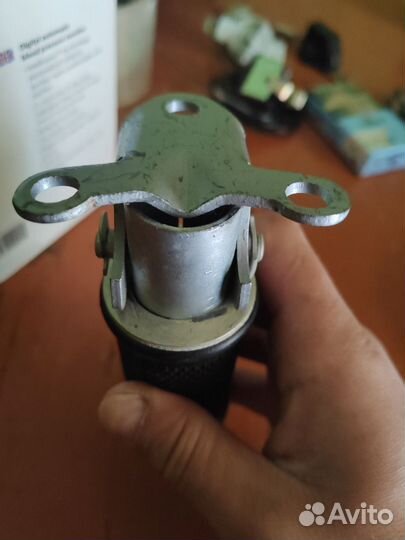 Основание сидения на яву 634