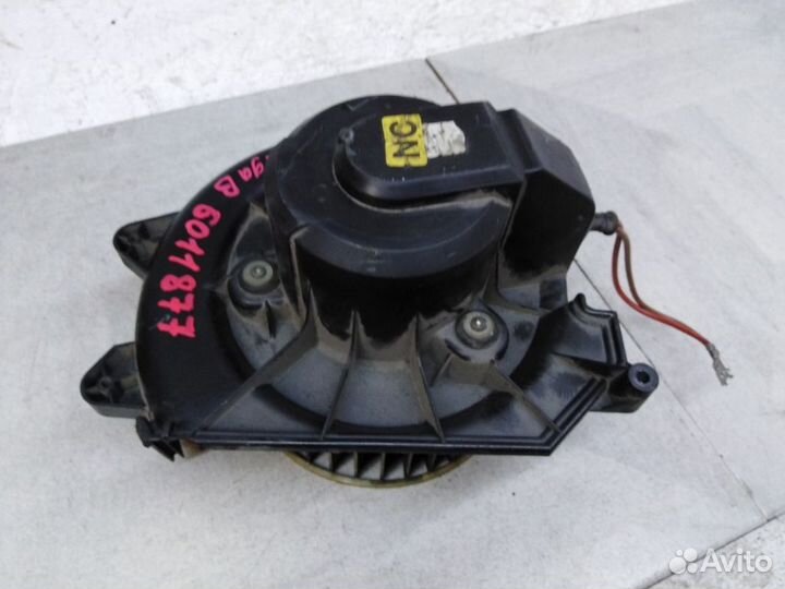 Моторчик печки Опель Omega B