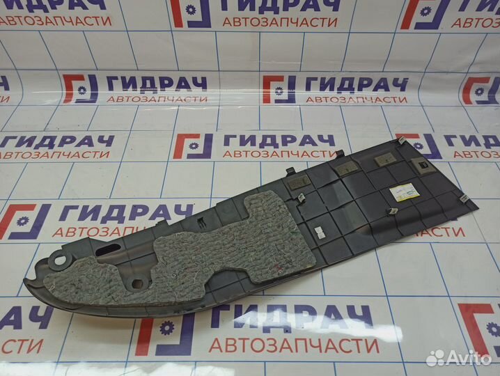 Накладка консоли правая Citroen C4 II 98029269ZD