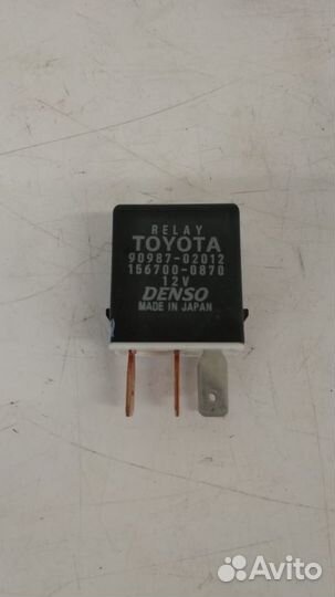Реле включения света Toyota Harrier