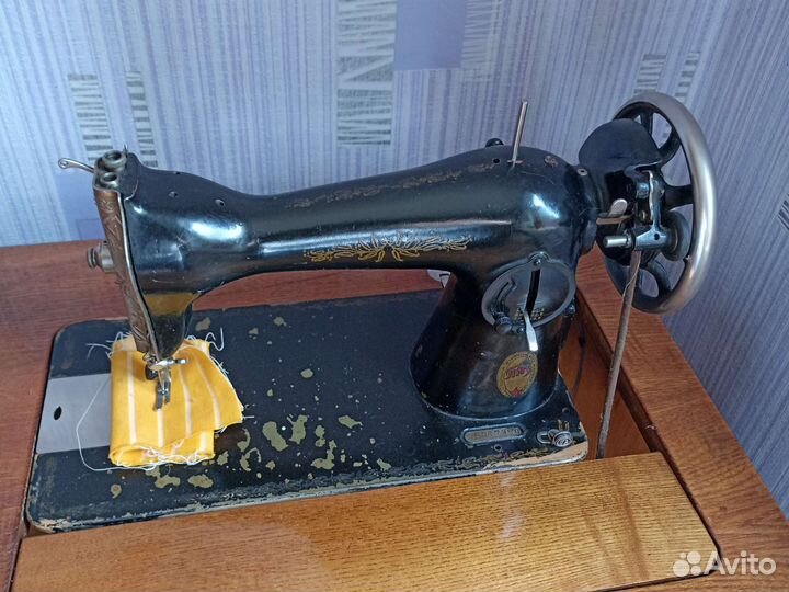 Швейная машинка бу ручная