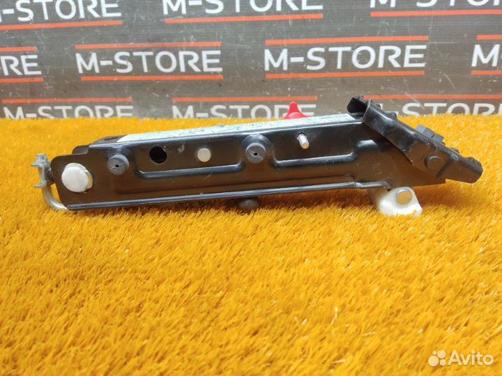 Домкрат Bmw 7-Series E65 N62B48B 2008