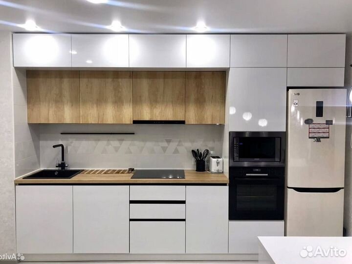 Кухонный гарнитур с островом