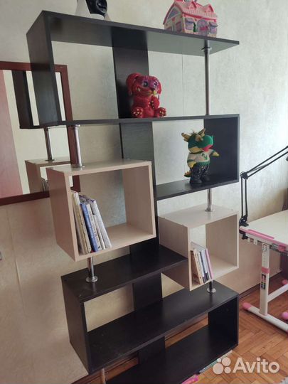 Полка книжная. Стелаж