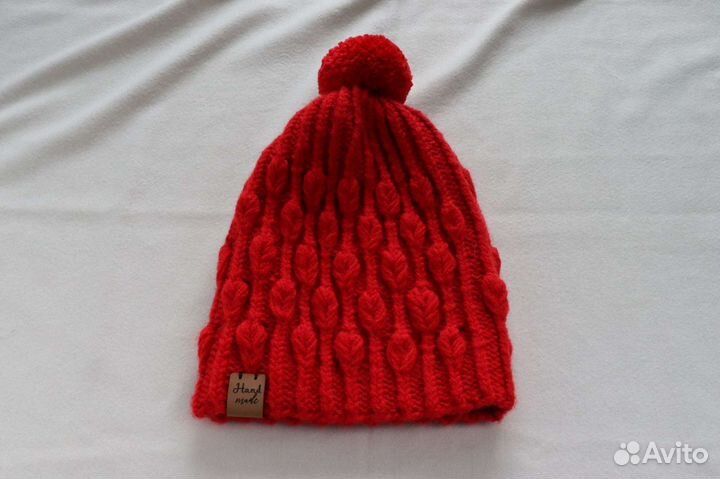 Шапка с помпоном