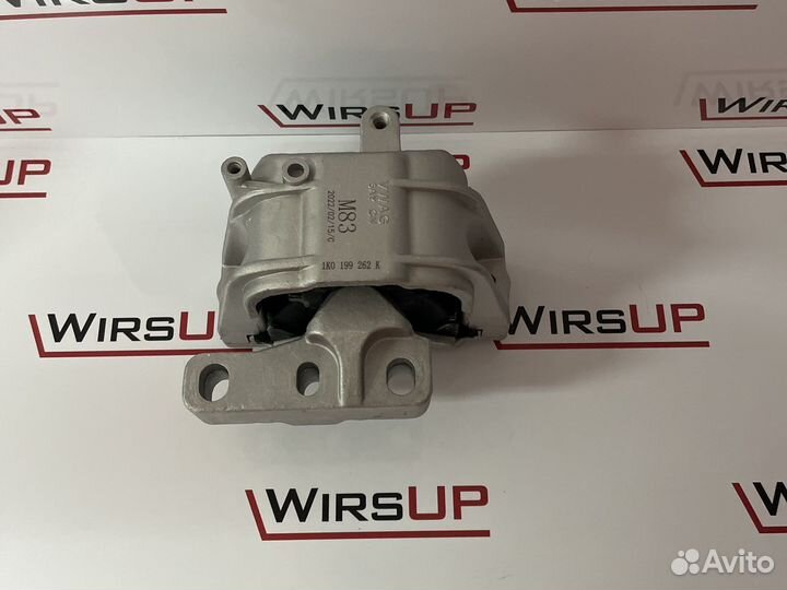 Опора двигателя правая 1K0199262CG 1.4TSI