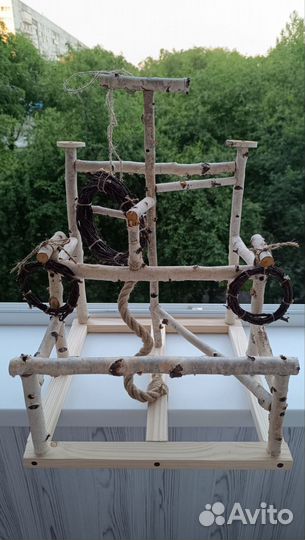 Игровые стенды для попугаев/игрушки/жердочки