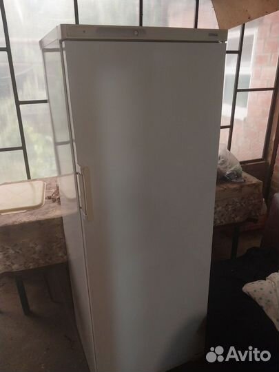 Холодильник stinol