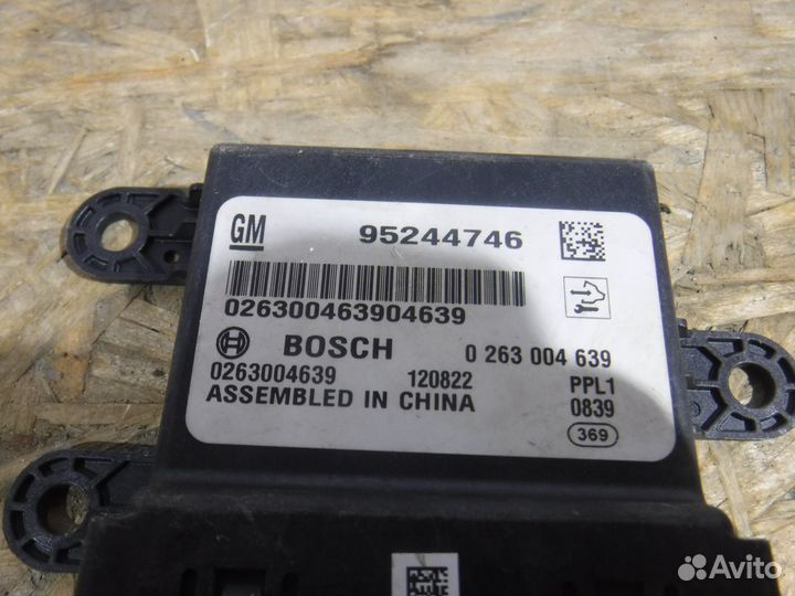 Блок парктроников Chevrolet Cruze (2009-2016)