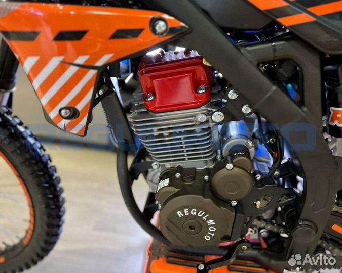 Мотоцикл Regulmoto ZR PR 4 valves 5 gear черн/оран