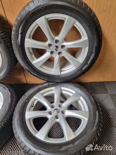 R19 Bridgestone Blizzak DM-V2 245/55, PCD 5x114.3 DIA 60.1