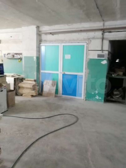 Свободного назначения, 820 м²