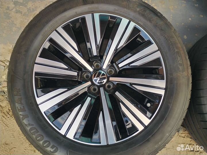 Диски R19 VW touareg 3 original комплект на лете