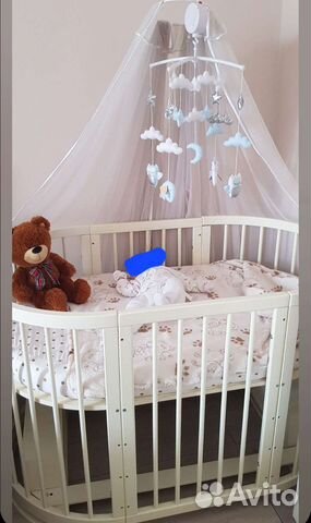 Мобиль на кроватку из фетра с музыкальным блоком