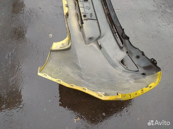 Бампер задний Mazda 2